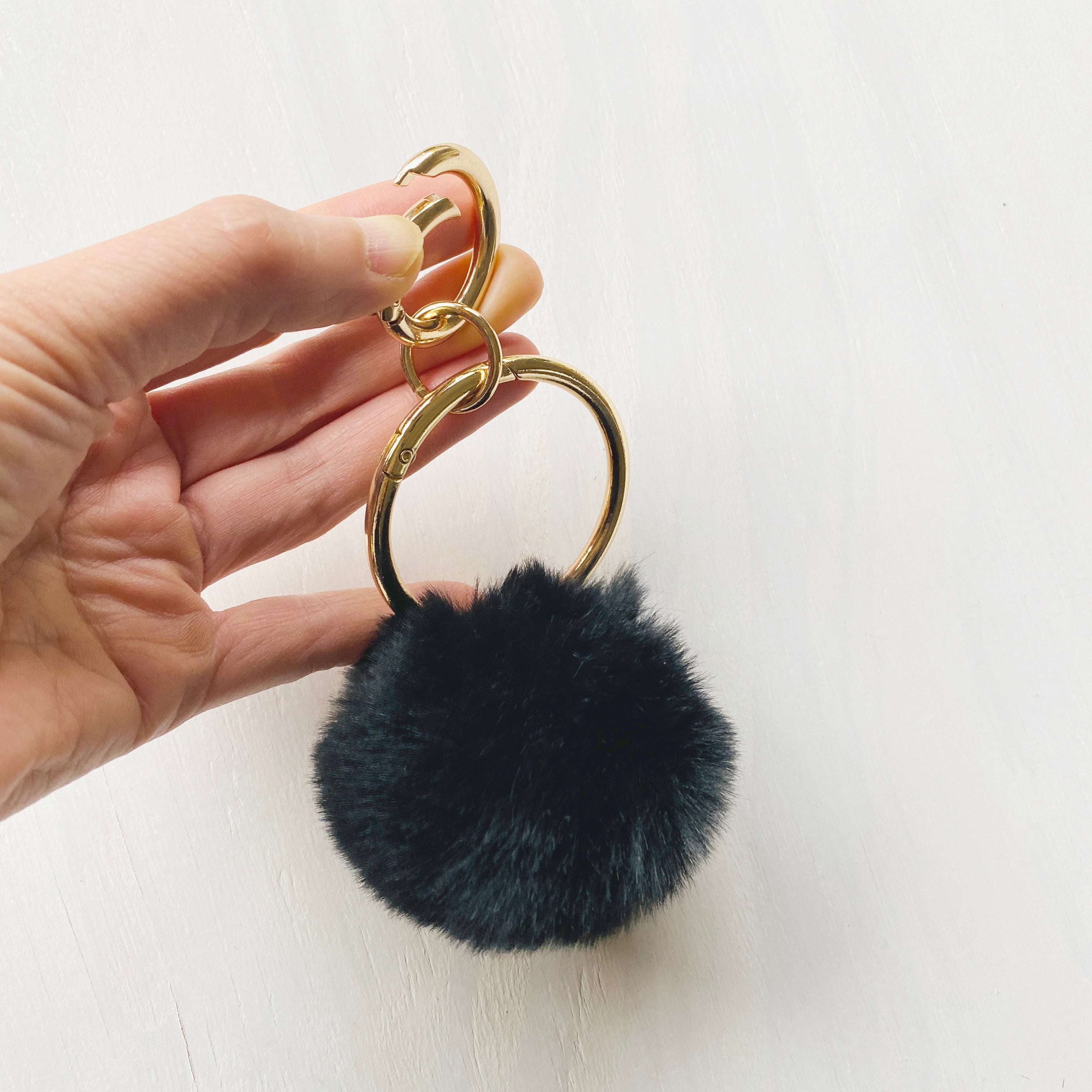 Key on sale pom pom